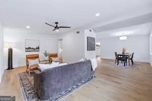 321 Briarcliff Cir, Savannah, GA 31419 - Photo 9