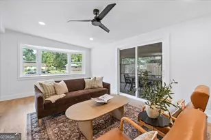 321 Briarcliff Cir, Savannah, GA 31419 - Photo 11