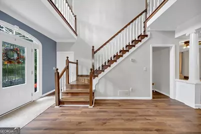320 Kings Court NE, Marietta, GA 30067 - Photo 5