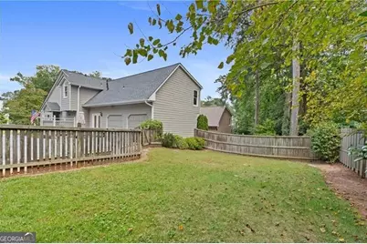 1055 Club Place NE, Atlanta, GA 30319 - Photo 33