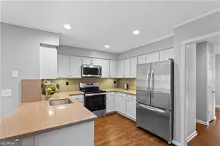 1055 Club Pl NE, Atlanta, GA 30319 - Photo 15