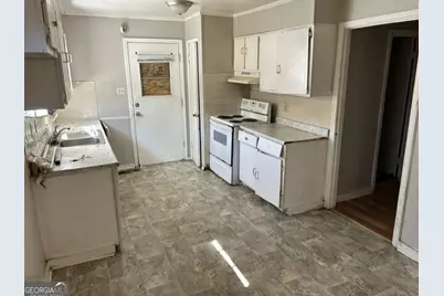 1121 Lyons Street, Macon, GA 31206 - Photo 5