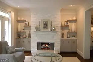 9025 Niblic Dr, Alpharetta, GA 30022 - Photo 9