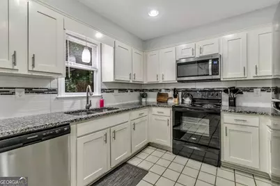 4439 Wood Creek Drive, Marietta, GA 30062 - Photo 11