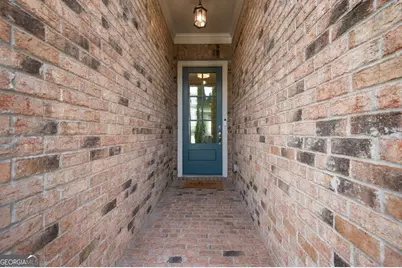 1010 Milhaven Drive, Roswell, GA 30076 - Photo 3