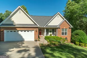 135 Majestic Way, Clarkesville, GA 30523 - Photo 5