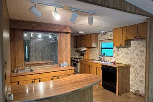 1262 Rock Quarry Cir, Toccoa, GA 30577 - Photo 5