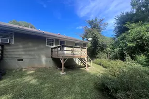 144 Colonial Dr, Toccoa, GA 30577 - Photo 11