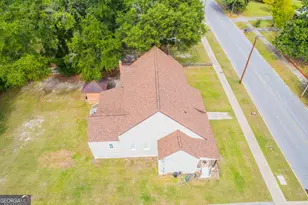 407 Harvey St, Millen, GA 30442 - Photo 21