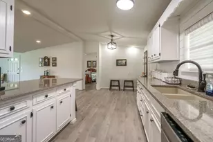 1180 Greenbriar Dr, Madison, GA 30650 - Photo 17
