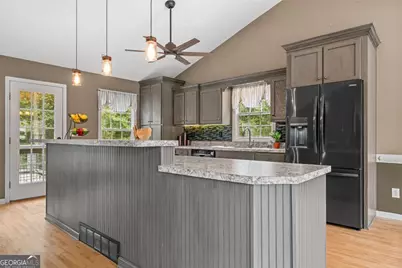 335 Spring Dale Lane, Dallas, GA 30157 - Photo 3