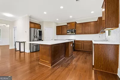 560 Nichols View Way, Suwanee, GA 30024 - Photo 7