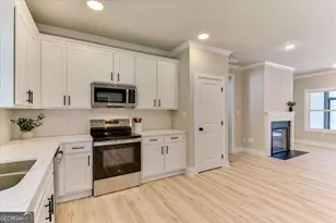 1198 Sunset Cove, Tignall, GA 30668 - Photo 11