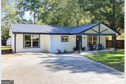 6532 Voyles Drive, Riverdale, GA 30274 - Photo 1