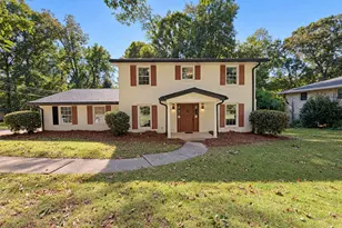 1282 La Mesa Dr, Lawrenceville, GA 30043 - Photo 1