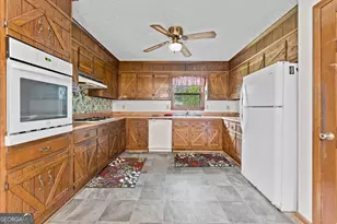 173 Berkley Rd, Cochran, GA 31014 - Photo 13