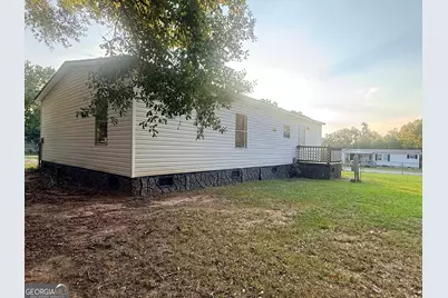 84 Skyland Drive E, Locust Grove, GA 30248 - Photo 5