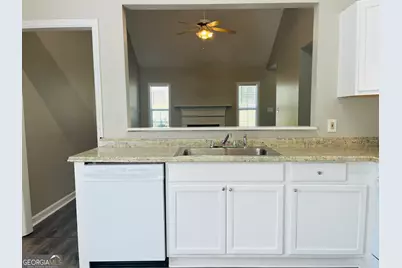 132 Ridgefield Drive, Lagrange, GA 30241 - Photo 15