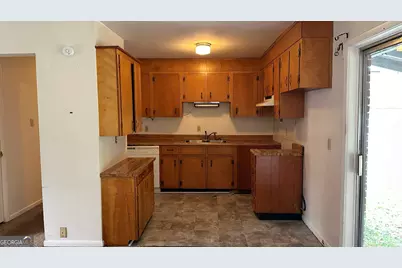 341 Mike Street, Warner Robins, GA 31088 - Photo 9