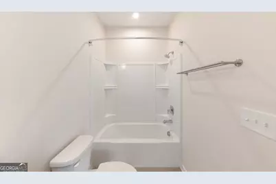 2130 Holtz Lane, Atlanta, GA 30318 - Photo 29