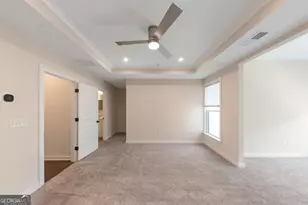 2130 Holtz Ln, Atlanta, GA 30318 - Photo 35