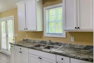 9 Bennett St, Newnan, GA 30263 - Photo 13