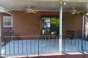 550 Greenwood St, Barnesville, GA 30204 - Photo 7