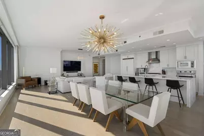 3630 Peachtree NE #2204, Atlanta, GA 30326 - Photo 13