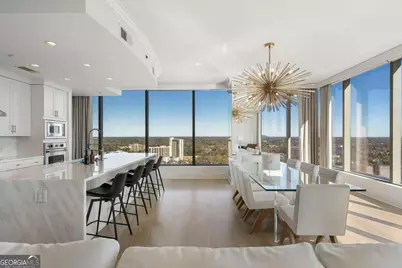 3630 Peachtree NE #2204, Atlanta, GA 30326 - Photo 9