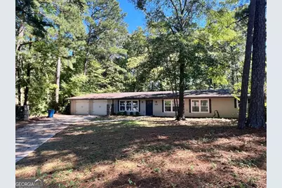 4274 Palm Springs Drive, Atlanta, GA 30344 - Photo 3