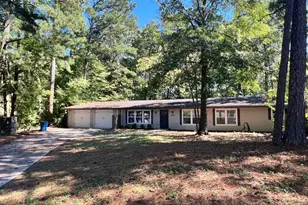 4274 Palm Springs Dr, Atlanta, GA 30344 - Photo 3