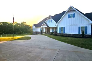 433 Clover Dr, Social Circle, GA 30025 - Photo 5