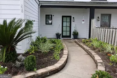 256 Bottlebrush Walk, Brunswick, GA 31525 - Photo 5