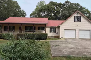 217 McCartan Trl, Clarkesville, GA 30523 - Photo 1