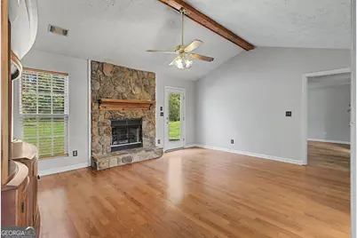 130 Shamrock Way, Newnan, GA 30263 - Photo 9