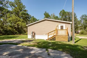 6257 Bailey Rd, Blackshear, GA 31516 - Photo 5