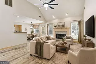 311 Ivy Vale Ct, Tyrone, GA 30290 - Photo 9