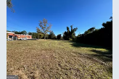 723 1/2 S Main Street, Statesboro, GA 30458 - Photo 5