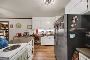 3219 Fern Dr, Tucker, GA 30084 - Photo 13