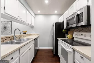 704 Barrington Hills Drive #704, Sandy Springs, GA 30350 - Photo 17