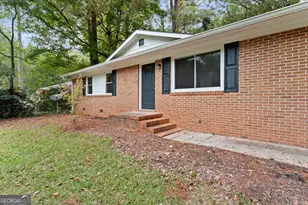 494 Sunset Cir, Forsyth, GA 31029 - Photo 3