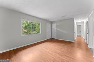 494 Sunset Cir, Forsyth, GA 31029 - Photo 7