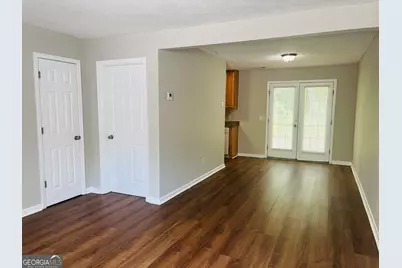 603 Wilburn Avenue #H, Lagrange, GA 30240 - Photo 5