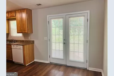 603 Wilburn Avenue #H, Lagrange, GA 30240 - Photo 7