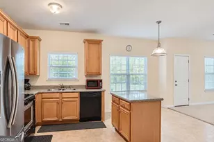 5167 Upper Elm St, Atlanta, GA 30349 - Photo 3