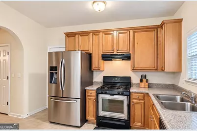 5167 Upper Elm Street, Atlanta, GA 30349 - Photo 9