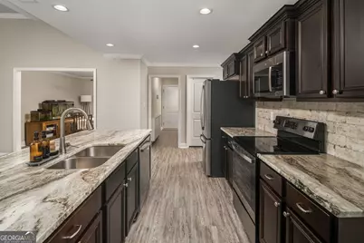 315 Creek Ridge Drive, Warner Robins, GA 31088 - Photo 13