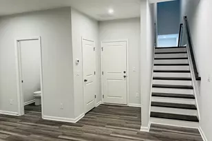 2732 Creekview Terrace NW, Atlanta, GA 30318 - Photo 29