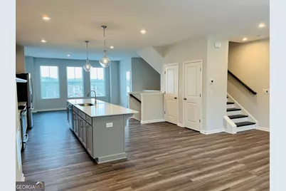 2732 Creekview Terrace NW, Atlanta, GA 30318 - Photo 5