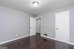 2101 Brockett Rd, Tucker, GA 30084 - Photo 13